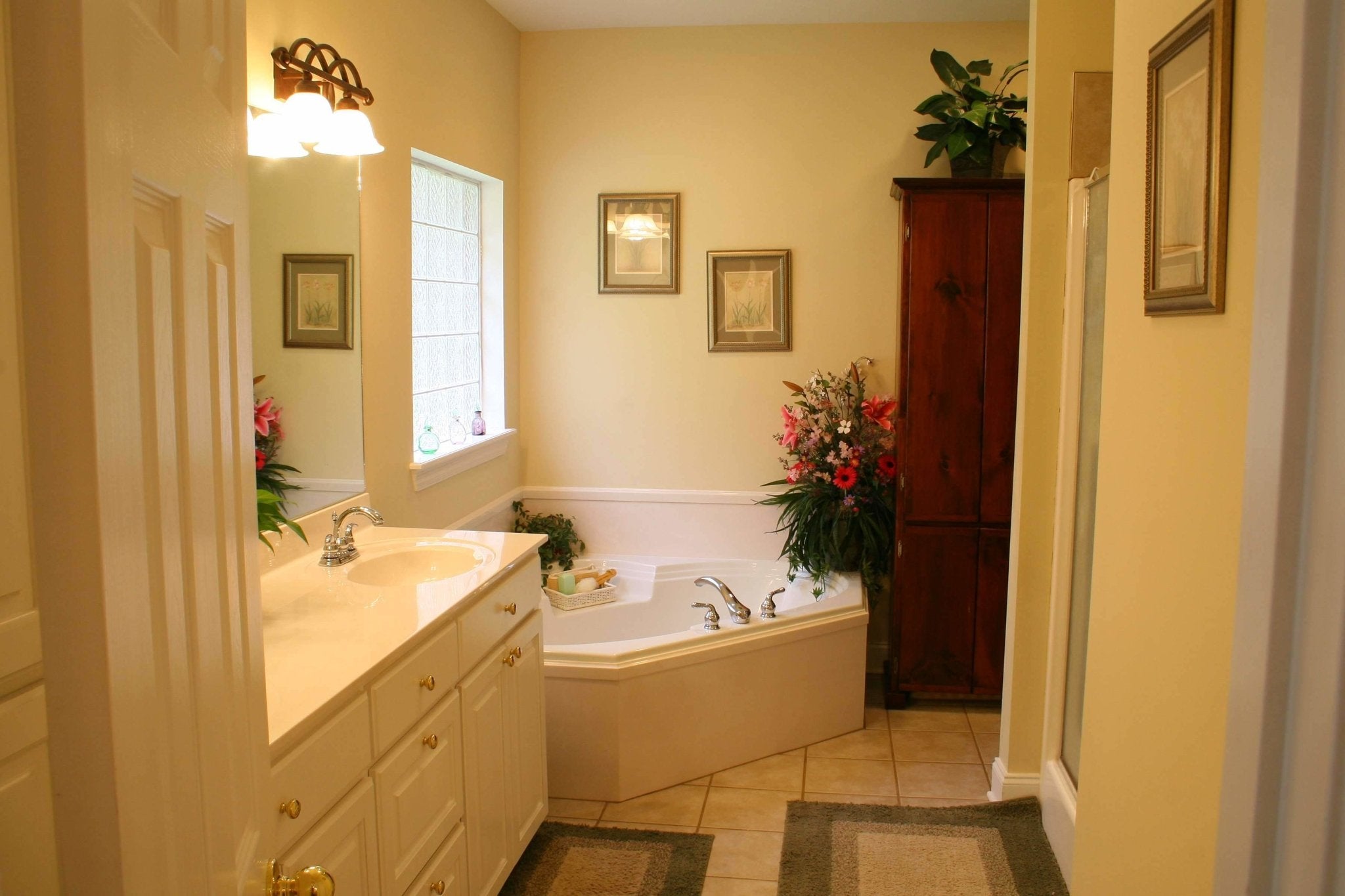 HPG-2000-1: The Stone Brook - House Plan Gallery