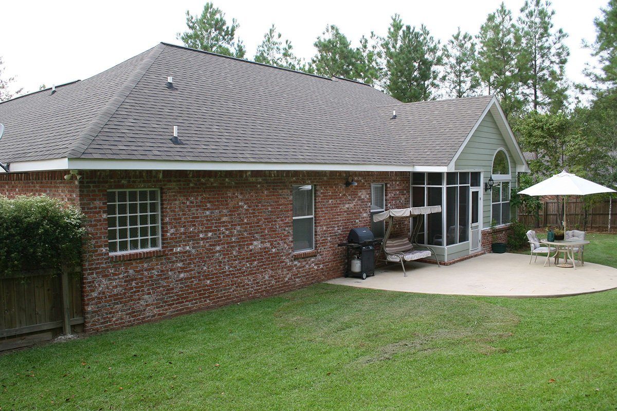 HPG-2000-1: The Stone Brook - House Plan Gallery