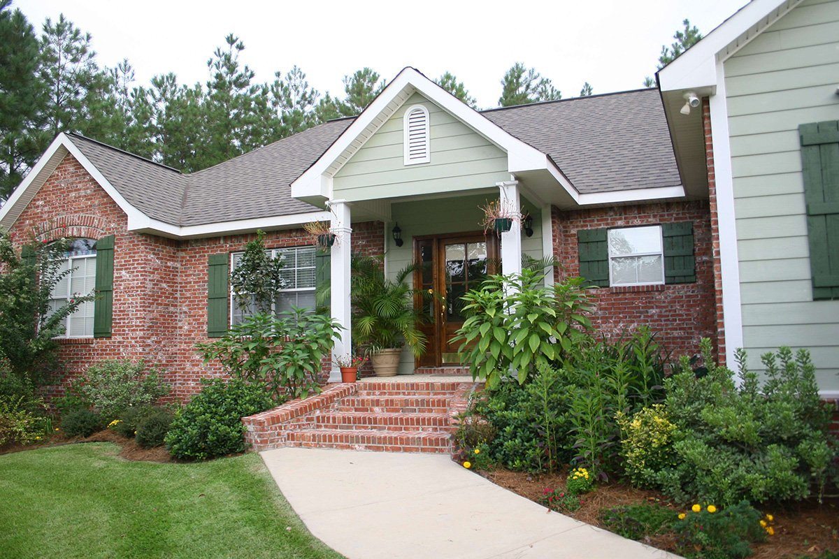 HPG-2000-1: The Stone Brook - House Plan Gallery
