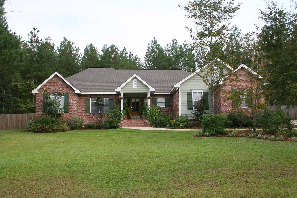 HPG-2000-1: The Stone Brook - House Plan Gallery