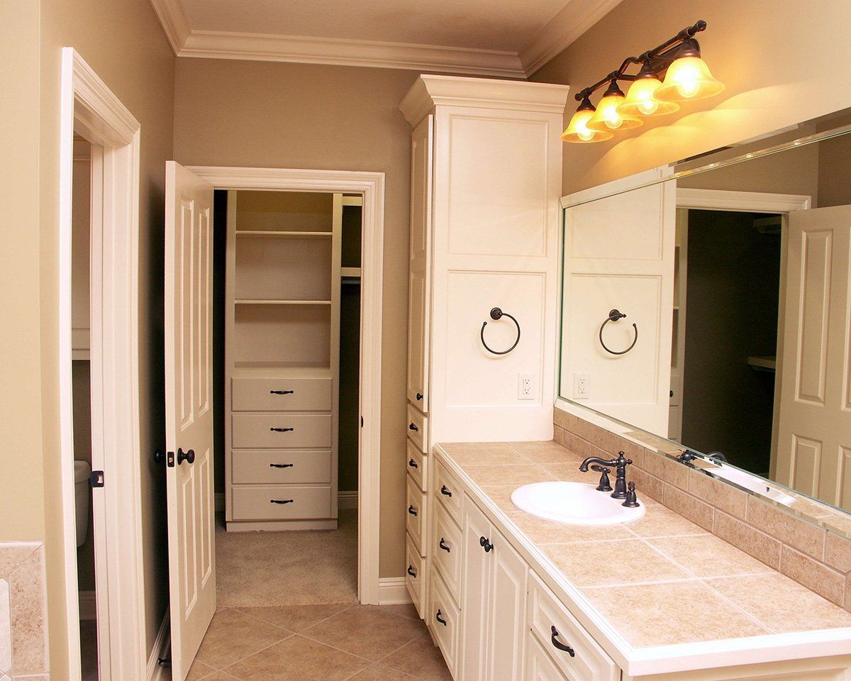 HPG-3000-1: The Oakwood - House Plan Gallery